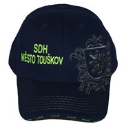 Kšiltovka D.S.D. se znakem SDH a nápisem "SDH" nebo "HASIČI" a vlastním názvem obce